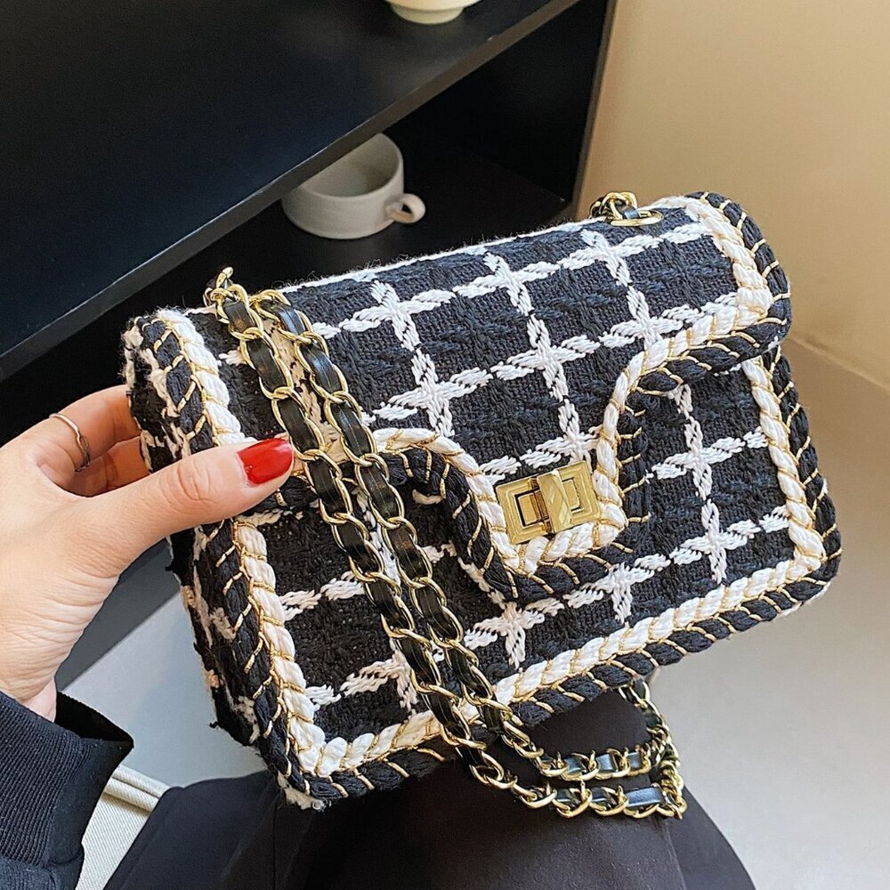 Black And White Elegant Women's Plaid Shoulder Crossbody Square Bag - Picture 6 of 6
